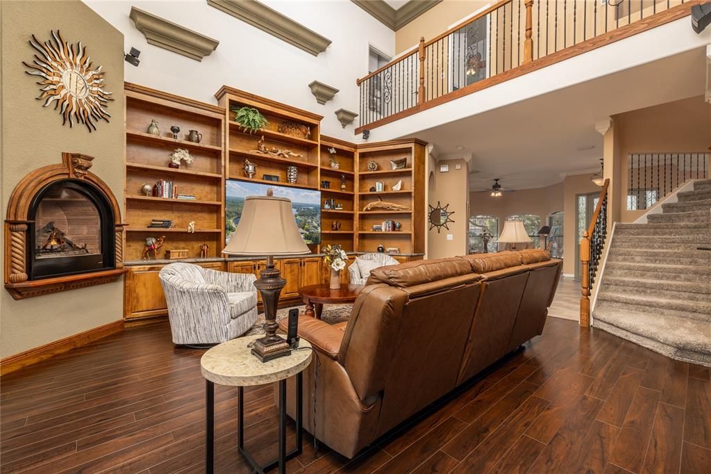 For Sale: $1,200,000 (4 beds, 3 baths, 4002 Square Feet)