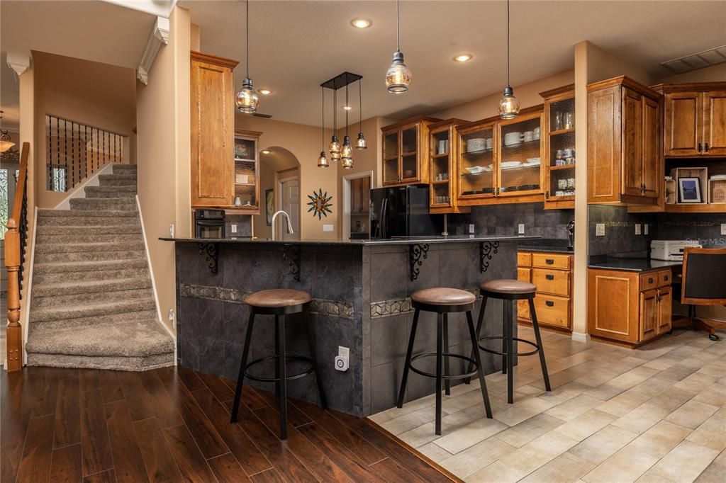 For Sale: $1,200,000 (4 beds, 3 baths, 4002 Square Feet)