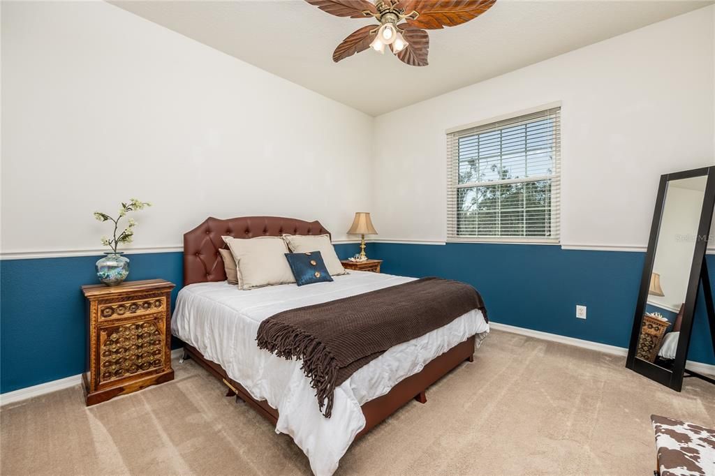 For Sale: $1,200,000 (4 beds, 3 baths, 4002 Square Feet)