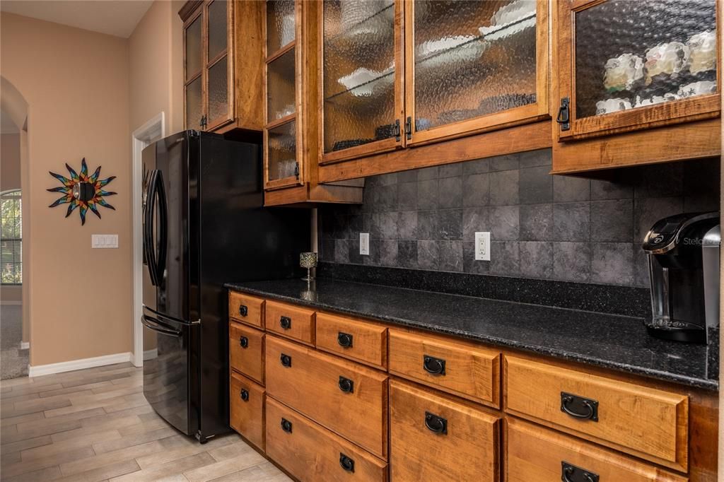 For Sale: $1,200,000 (4 beds, 3 baths, 4002 Square Feet)