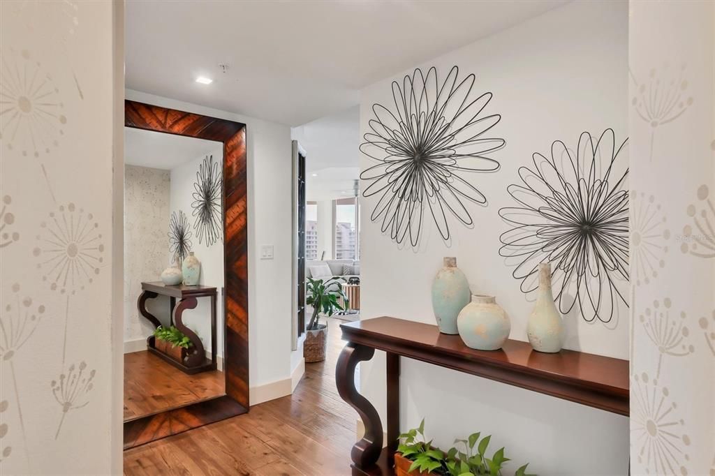 For Sale: $1,950,000 (3 beds, 2 baths, 2143 Square Feet)