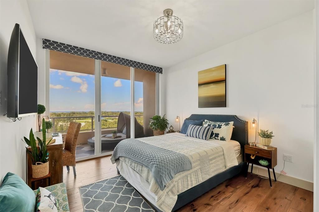 For Sale: $1,950,000 (3 beds, 2 baths, 2143 Square Feet)