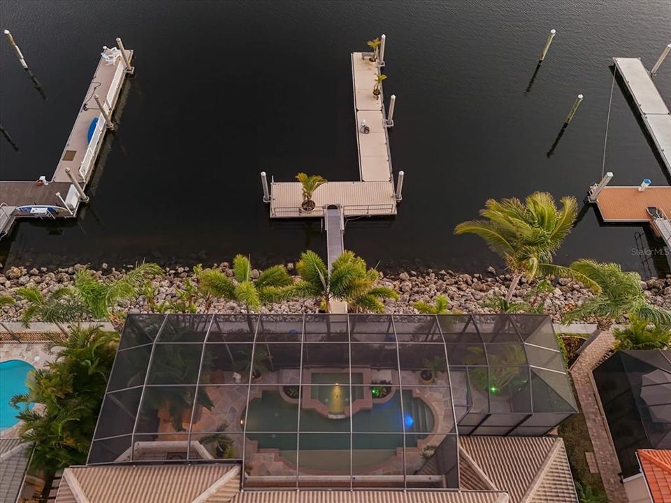 En Venta: $2,350,000 (5 camas, 3 baños, 4360 Pies cuadrados)