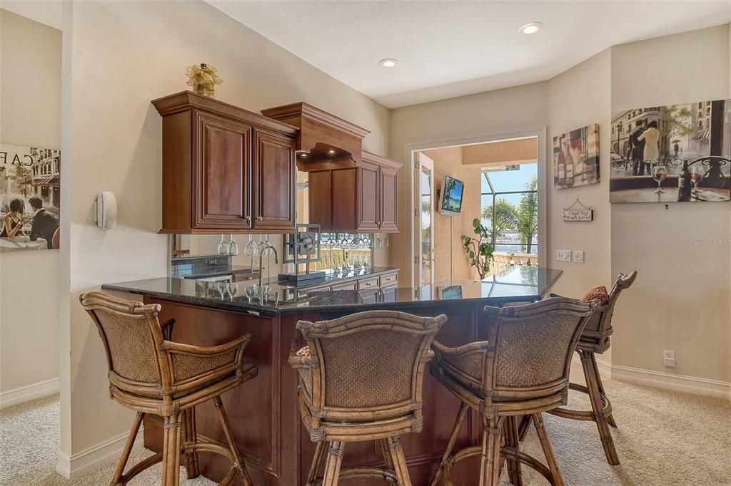 En Venta: $2,350,000 (5 camas, 3 baños, 4360 Pies cuadrados)