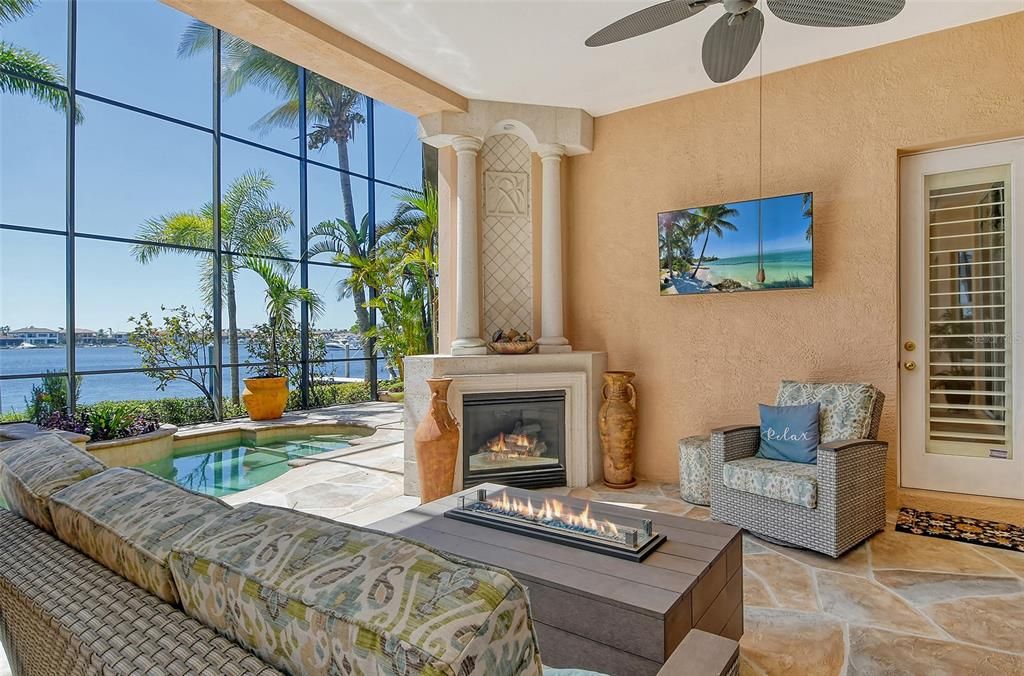 En Venta: $2,350,000 (5 camas, 3 baños, 4360 Pies cuadrados)