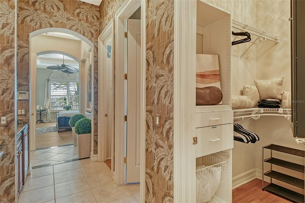 En Venta: $2,350,000 (5 camas, 3 baños, 4360 Pies cuadrados)