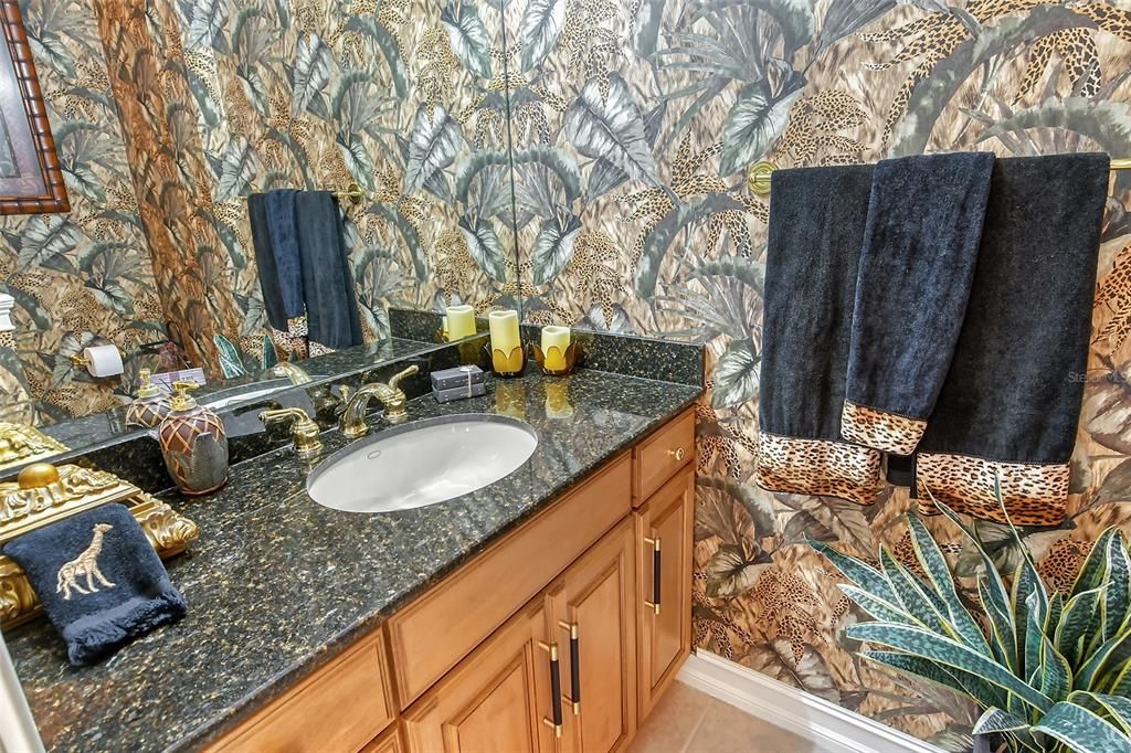 En Venta: $2,350,000 (5 camas, 3 baños, 4360 Pies cuadrados)