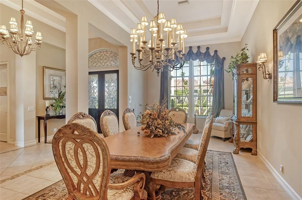 En Venta: $2,350,000 (5 camas, 3 baños, 4360 Pies cuadrados)