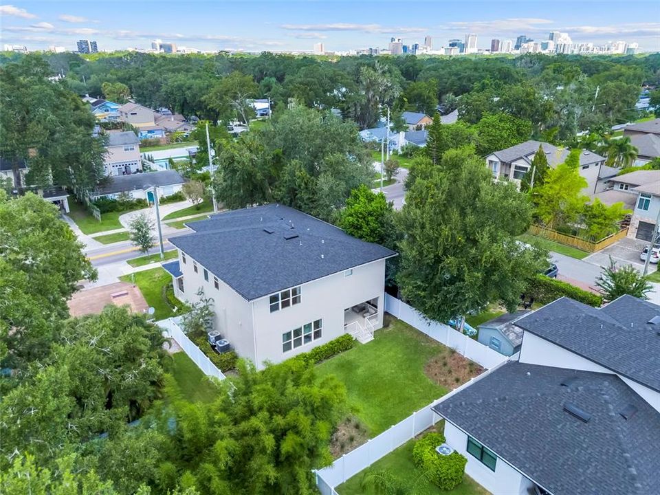 En Venta: $1,125,000 (4 camas, 4 baños, 3363 Pies cuadrados)