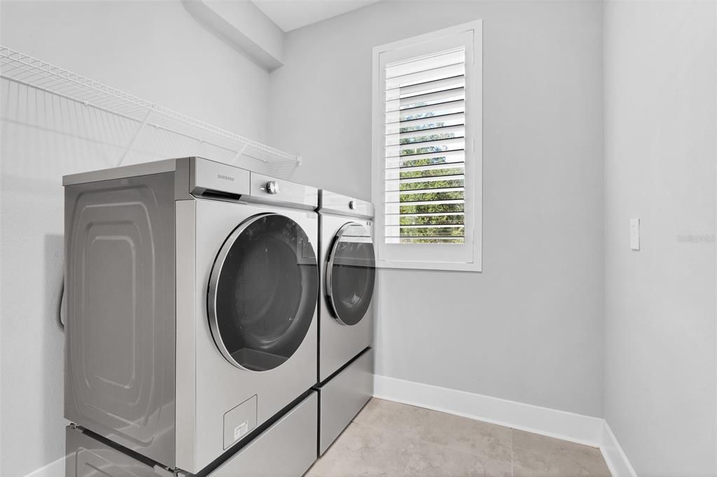 En Venta: $1,125,000 (4 camas, 4 baños, 3363 Pies cuadrados)