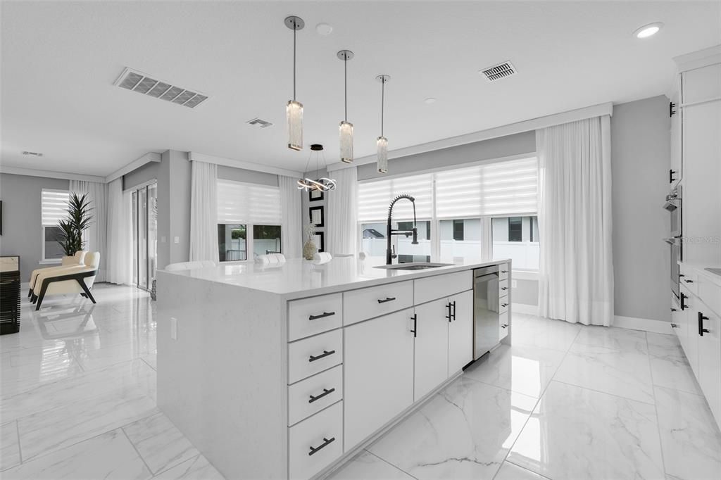 En Venta: $1,125,000 (4 camas, 4 baños, 3363 Pies cuadrados)