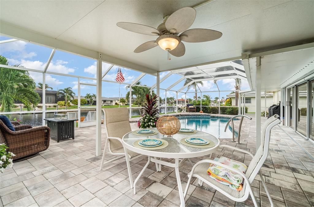 For Sale: $595,000 (3 beds, 2 baths, 1593 Square Feet)