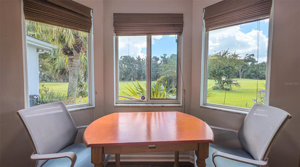 Active With Contract: $209,000 (2 beds, 2 baths, 1142 Square Feet)