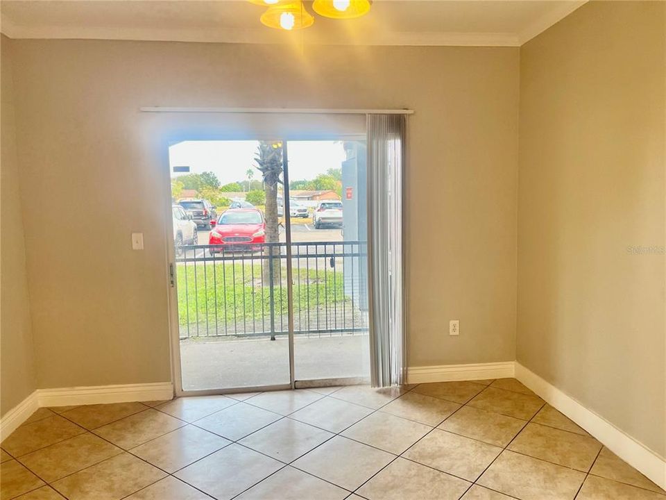 В аренду: $1,200 (1 спален, 1 ванн, 768 Квадратных фут)