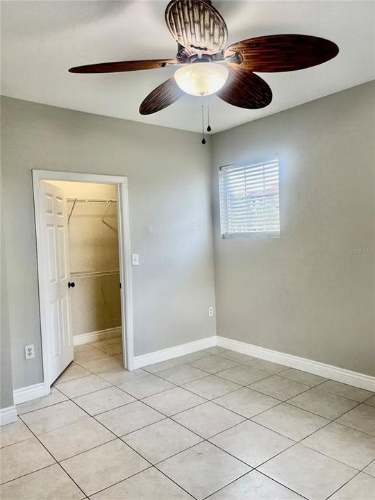 В аренду: $1,200 (1 спален, 1 ванн, 768 Квадратных фут)