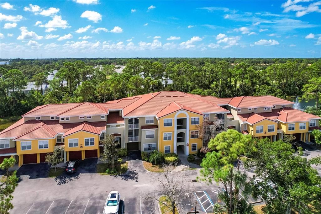 最近售出: $199,900 (2 贝兹, 2 浴室, 1192 平方英尺)