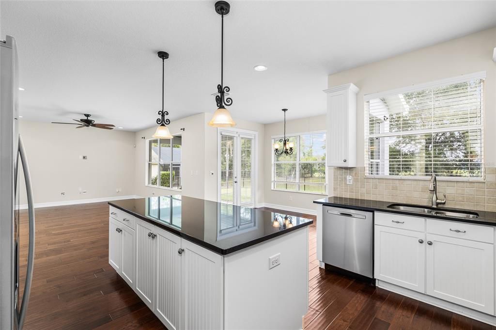 Active With Contract: $629,000 (4 beds, 2 baths, 3423 Square Feet)