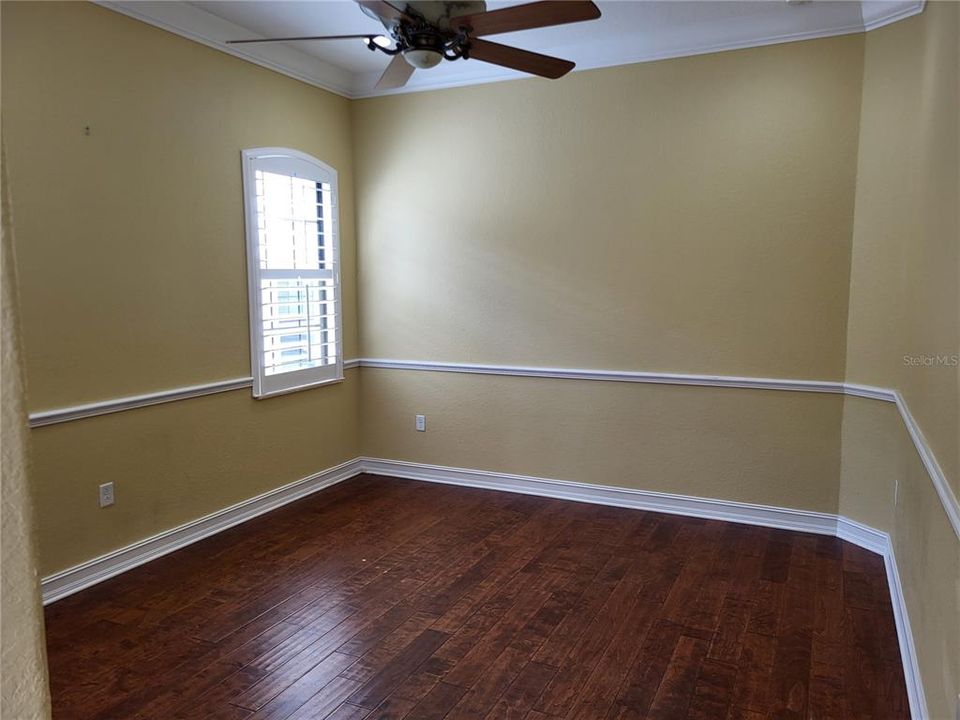 Active With Contract: $899,900 (6 beds, 5 baths, 3994 Square Feet)