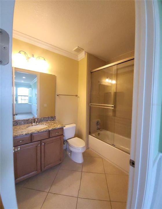 Active With Contract: $899,900 (6 beds, 5 baths, 3994 Square Feet)