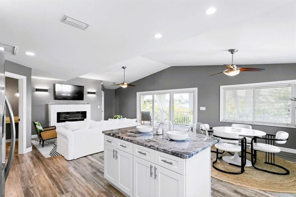 For Rent: $4,900 (2 beds, 2 baths, 1782 Square Feet)