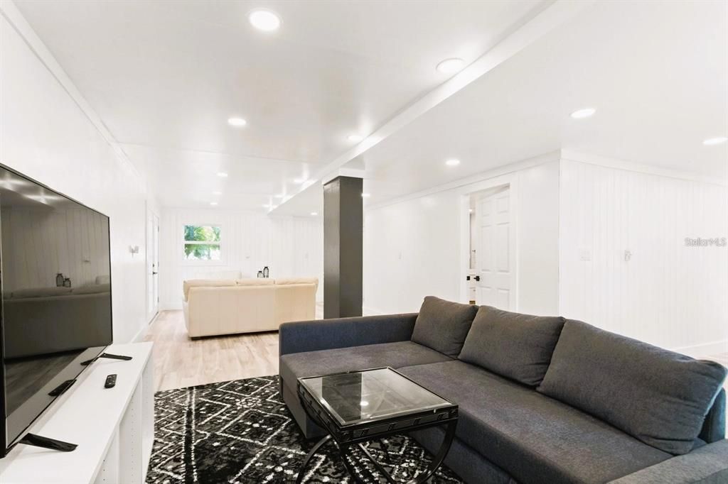 For Rent: $4,900 (2 beds, 2 baths, 1782 Square Feet)