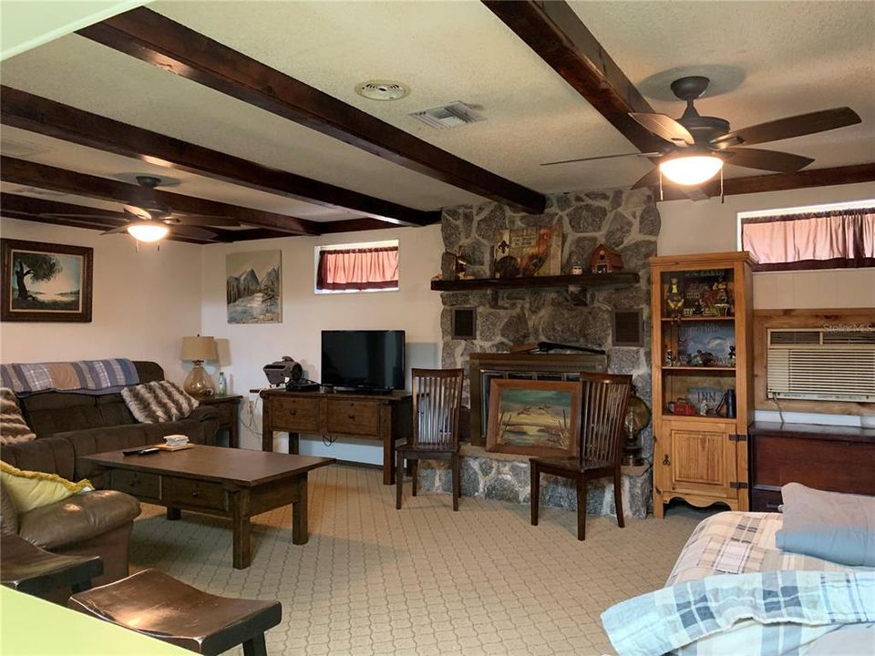 На продажу: $370,000 (3 спален, 2 ванн, 1792 Квадратных фут)