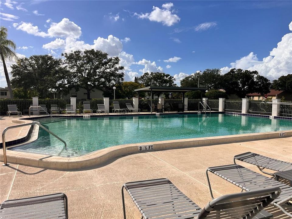 待售: $485,000 (2 贝兹, 2 浴室, 1636 平方英尺)