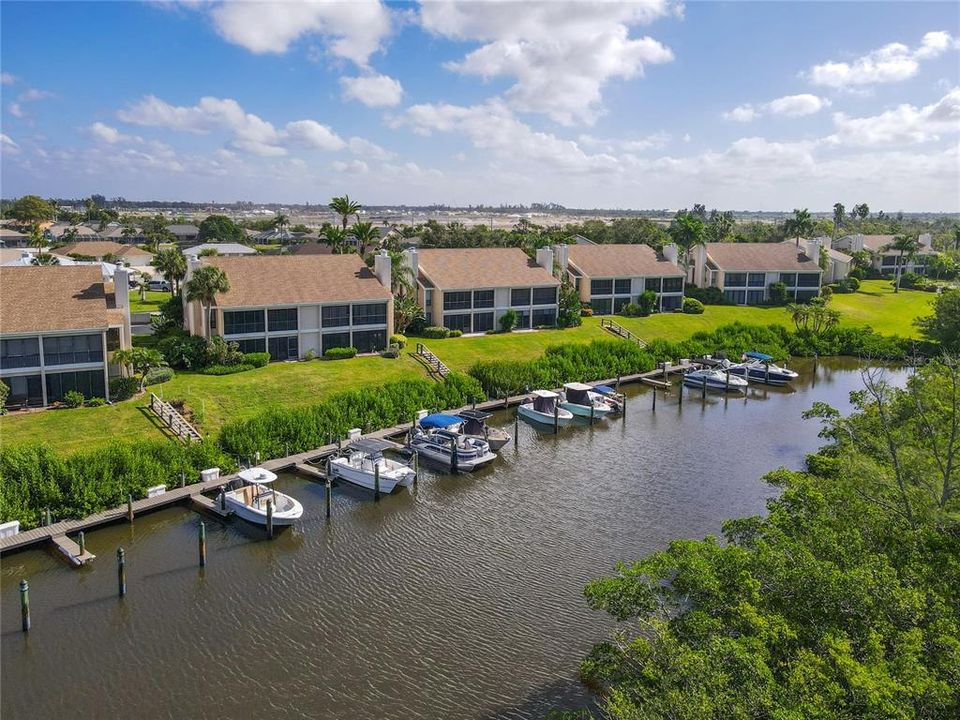 待售: $484,900 (2 贝兹, 2 浴室, 1737 平方英尺)