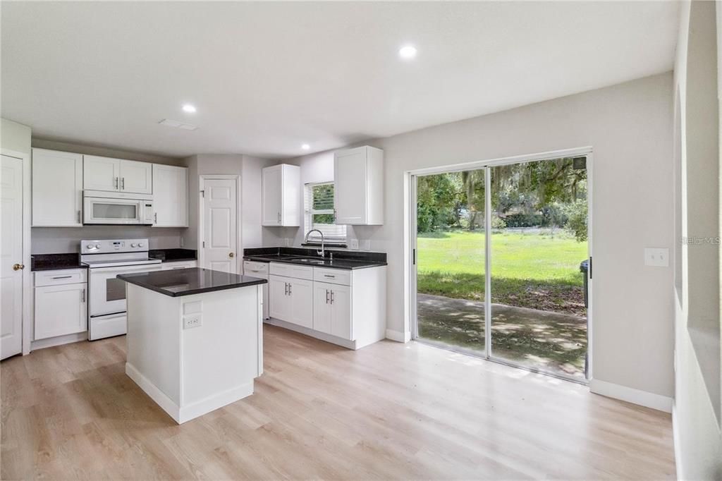 Active With Contract: $415,000 (5 beds, 2 baths, 2229 Square Feet)