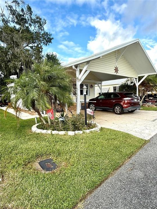 Active With Contract: $95,000 (1 beds, 1 baths, 420 Square Feet)