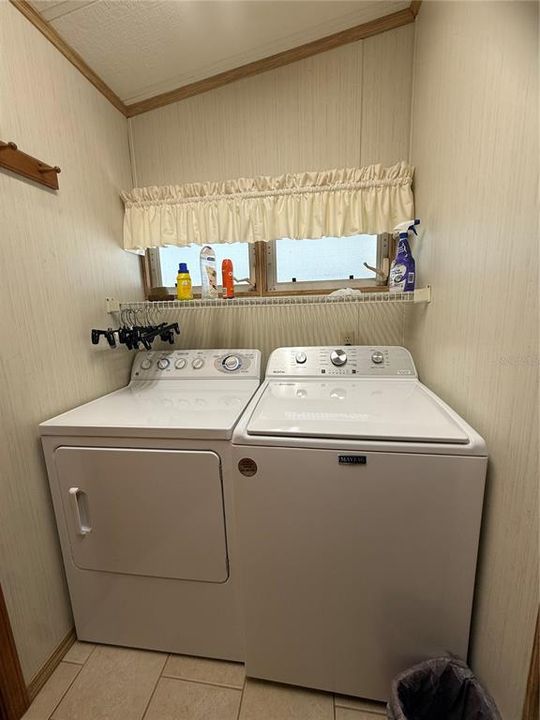 Active With Contract: $95,000 (1 beds, 1 baths, 420 Square Feet)