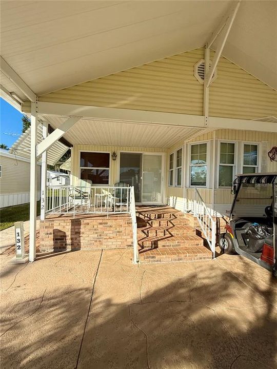 Active With Contract: $95,000 (1 beds, 1 baths, 420 Square Feet)