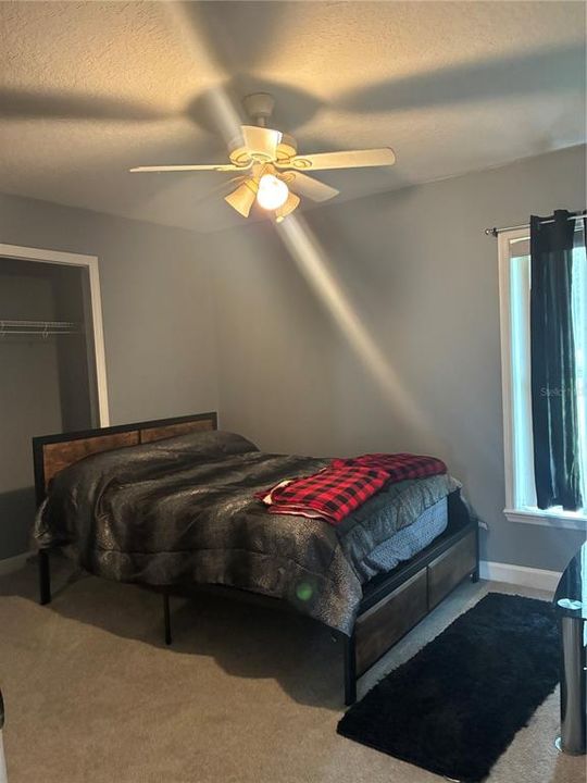 For Sale: $425,000 (4 beds, 3 baths, 2586 Square Feet)