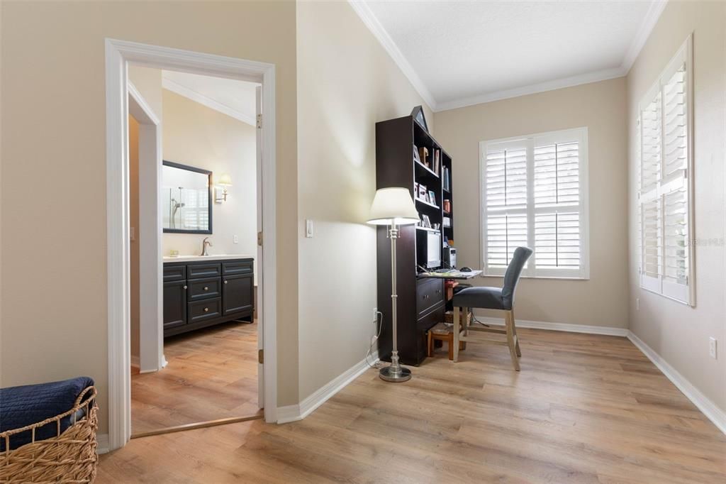 合同活跃: $599,999 (3 贝兹, 2 浴室, 2629 平方英尺)