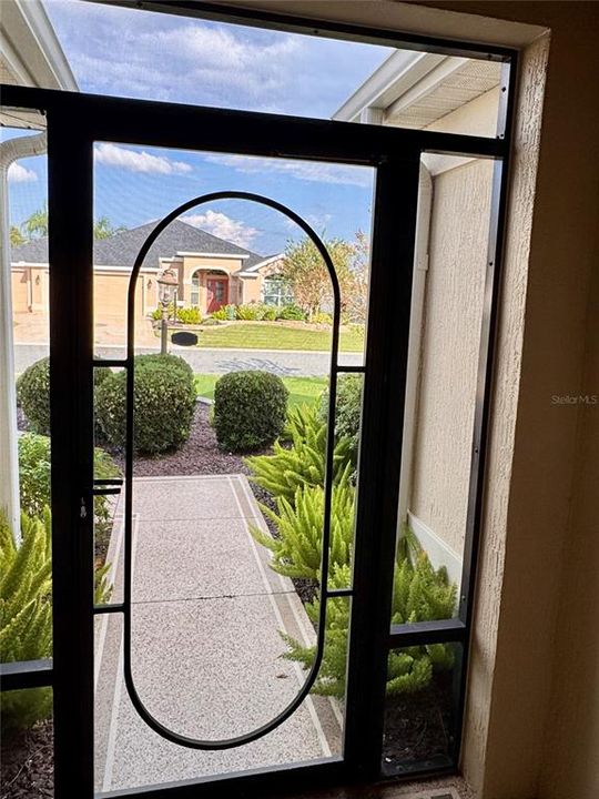 Activo con contrato: $479,900 (3 camas, 2 baños, 1939 Pies cuadrados)