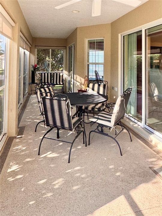 Activo con contrato: $479,900 (3 camas, 2 baños, 1939 Pies cuadrados)