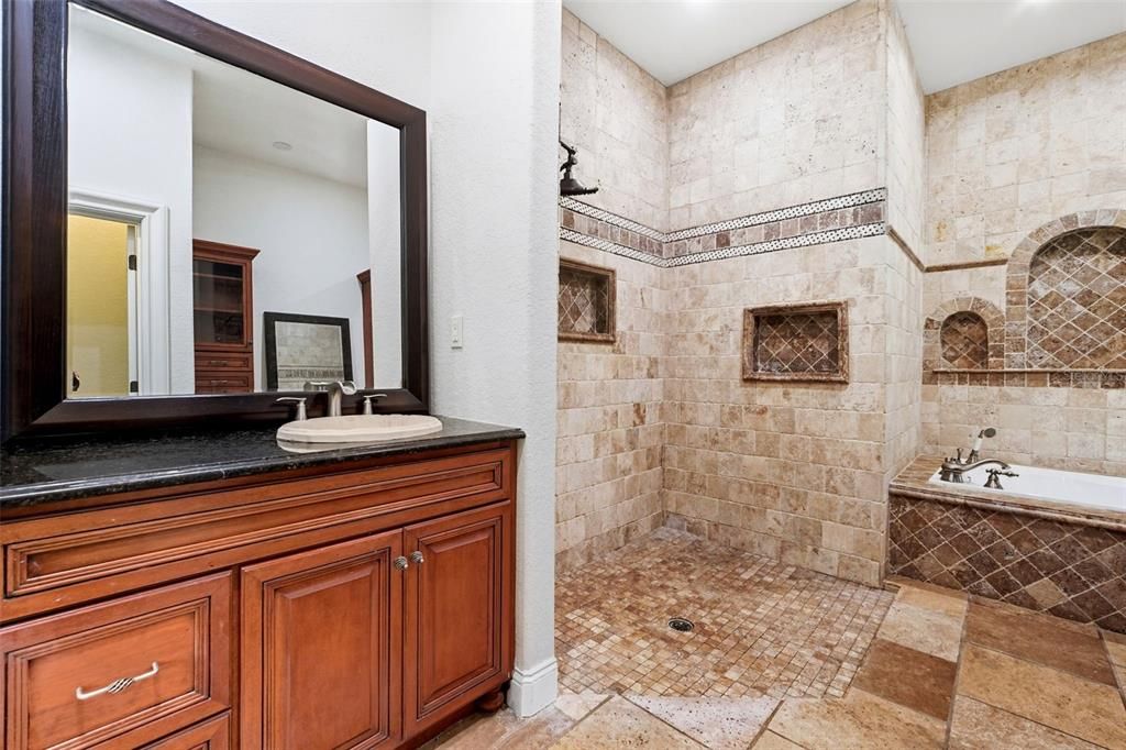 待售: $1,590,000 (3 贝兹, 3 浴室, 6559 平方英尺)