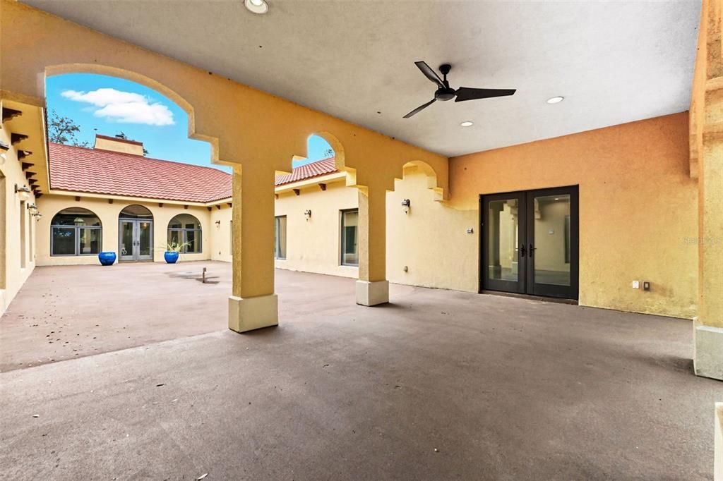 待售: $1,590,000 (3 贝兹, 3 浴室, 6559 平方英尺)