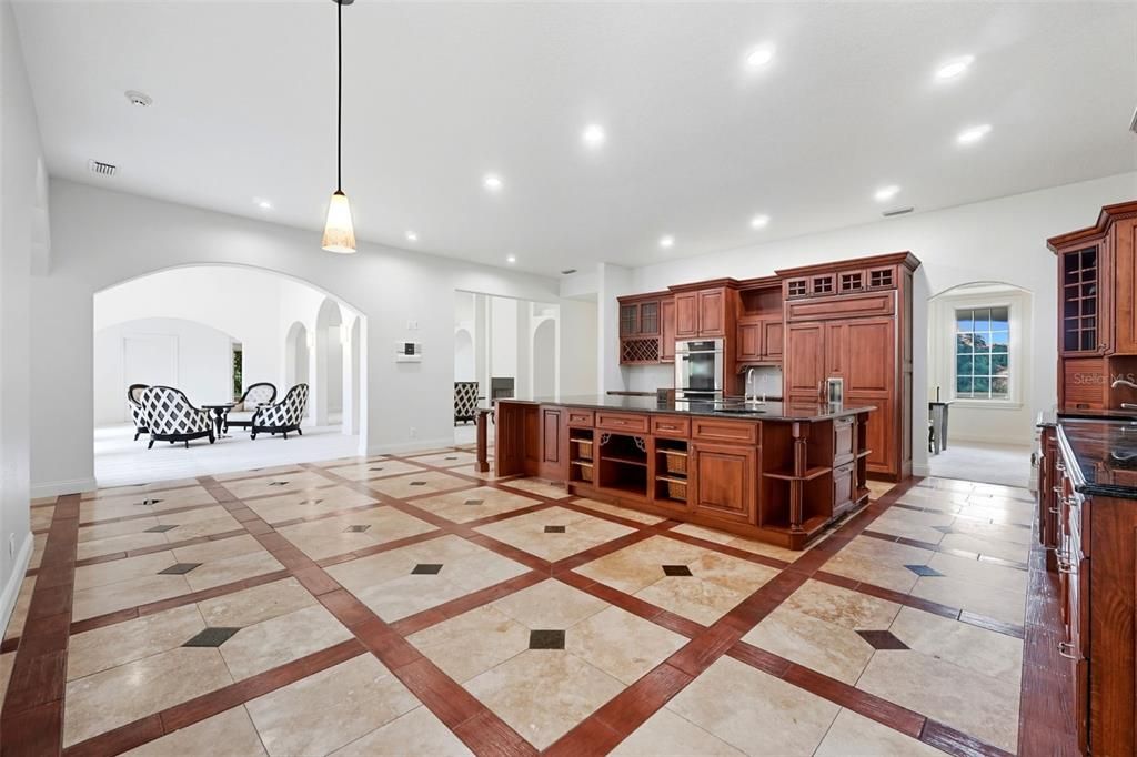 待售: $1,590,000 (3 贝兹, 3 浴室, 6559 平方英尺)