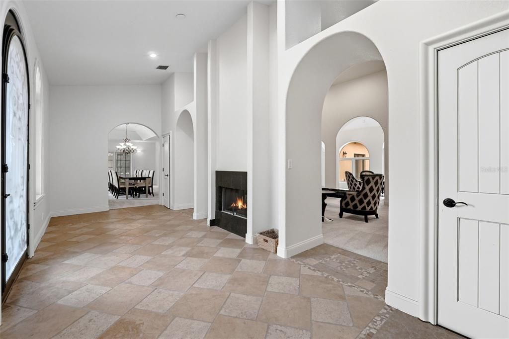 待售: $1,590,000 (3 贝兹, 3 浴室, 6559 平方英尺)