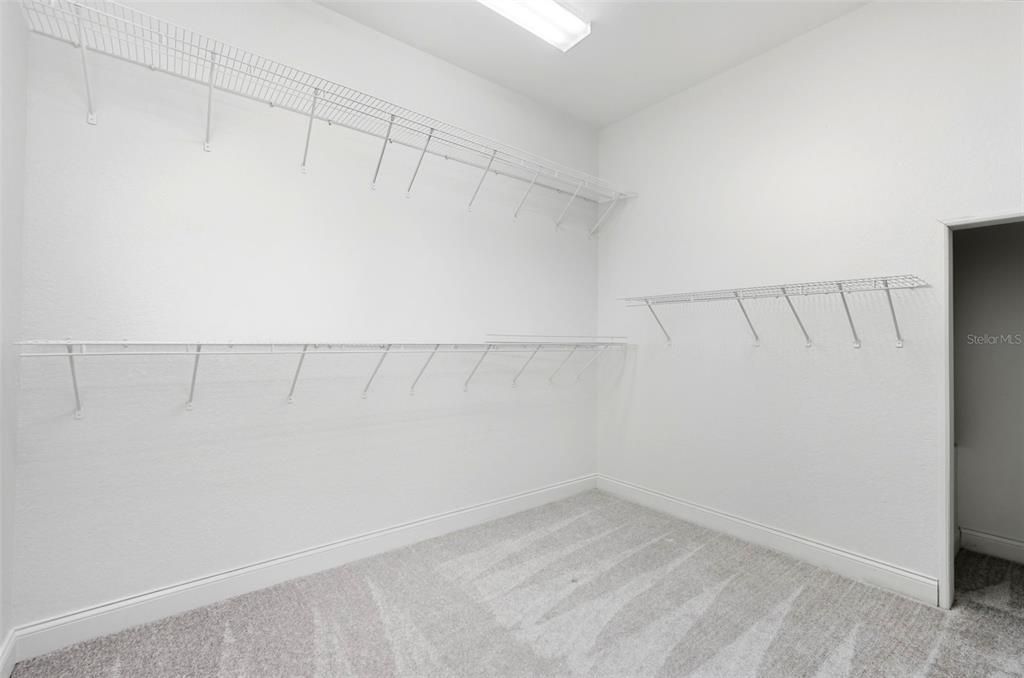 待售: $1,590,000 (3 贝兹, 3 浴室, 6559 平方英尺)