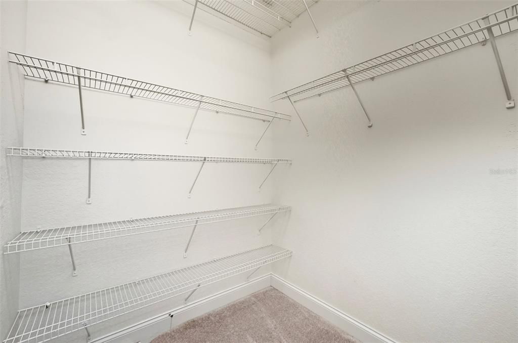 待售: $1,590,000 (3 贝兹, 3 浴室, 6559 平方英尺)