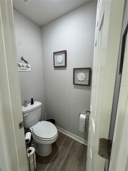 Active With Contract: $1,950 (3 beds, 2 baths, 1489 Square Feet)