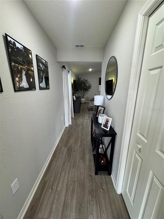 Active With Contract: $1,950 (3 beds, 2 baths, 1489 Square Feet)