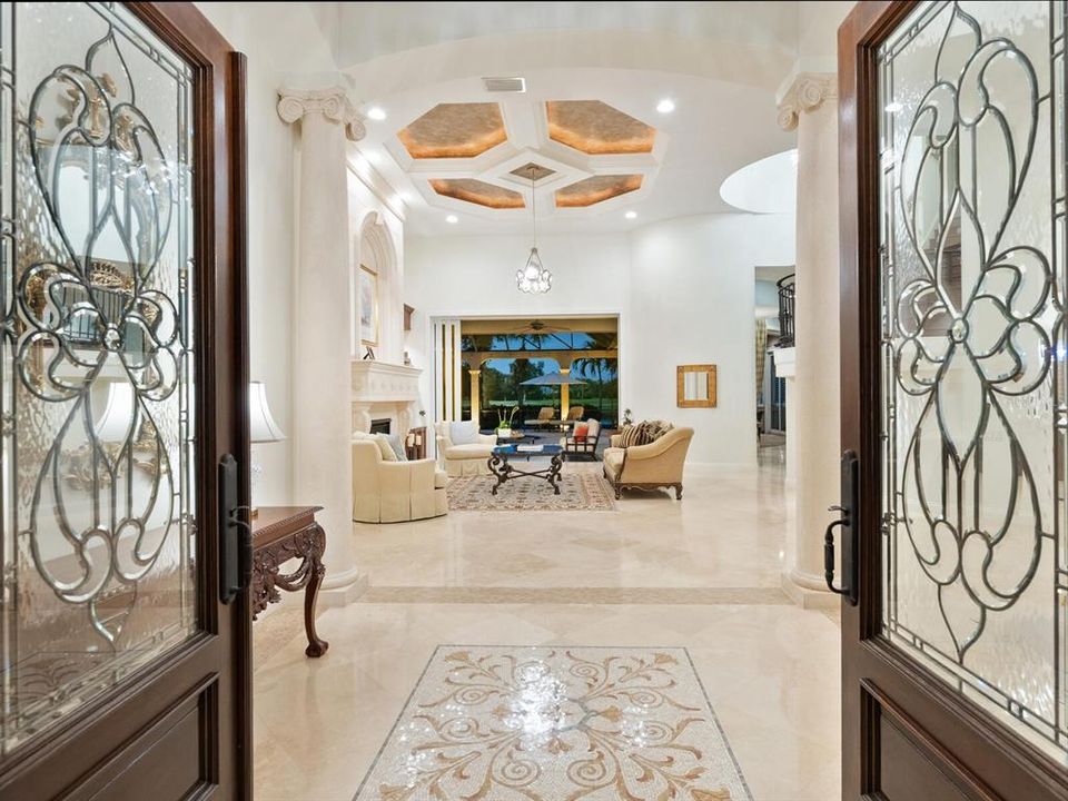 For Sale: $3,700,000 (5 beds, 5 baths, 6798 Square Feet)