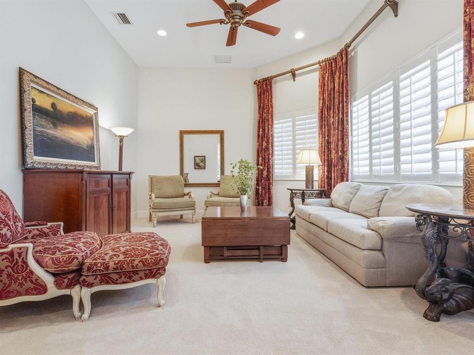 For Sale: $3,700,000 (5 beds, 5 baths, 6798 Square Feet)