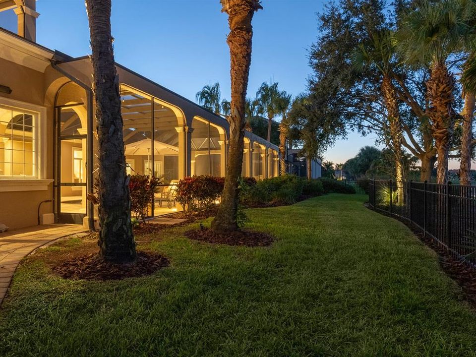 For Sale: $3,700,000 (5 beds, 5 baths, 6798 Square Feet)