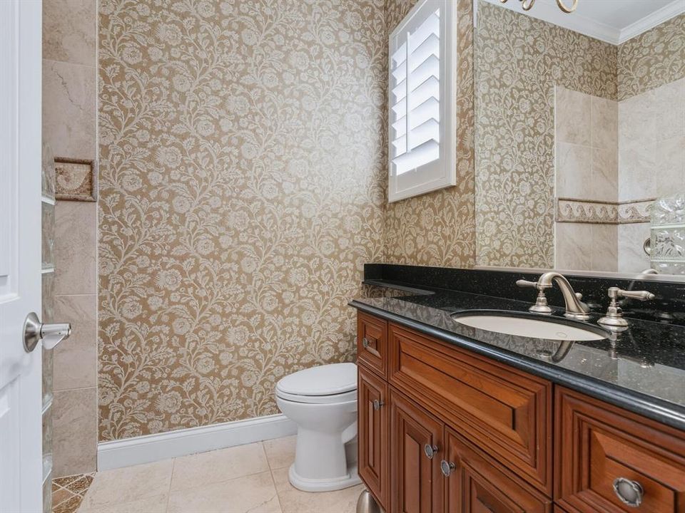 For Sale: $3,700,000 (5 beds, 5 baths, 6798 Square Feet)