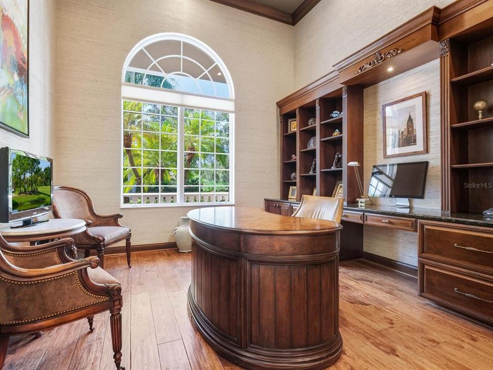 For Sale: $3,700,000 (5 beds, 5 baths, 6798 Square Feet)