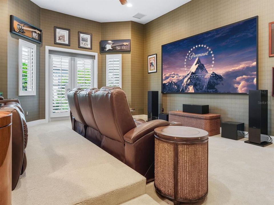 For Sale: $3,700,000 (5 beds, 5 baths, 6798 Square Feet)